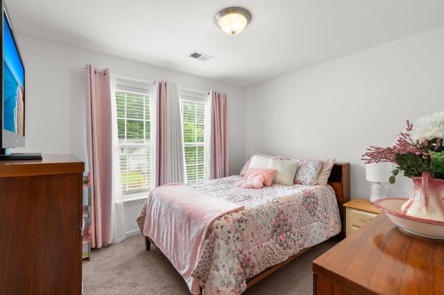 182 Highwoods Plantation Avenue, Summerville, SC 29485