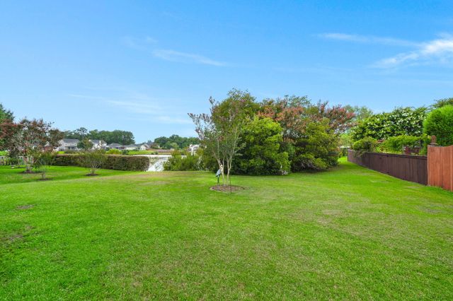 182 Highwoods Plantation Avenue, Summerville, SC 29485
