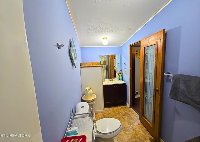 571 County Road 50, Athens, TN 37303