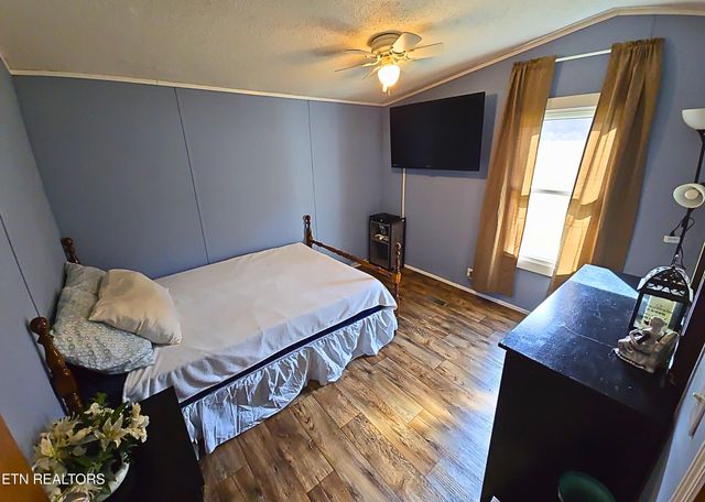 571 County Road 50, Athens, TN 37303