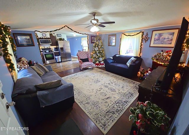 571 County Road 50, Athens, TN 37303