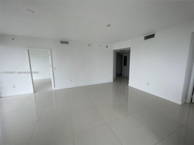 488 NE 18th Street 3100, Miami, FL 33132