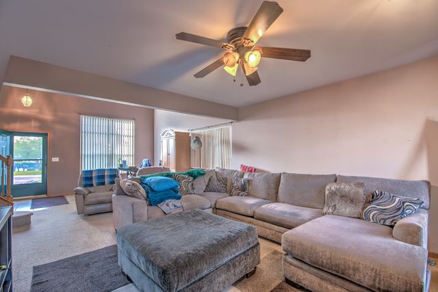 5307 W Park Lane, Monee, IL 60449