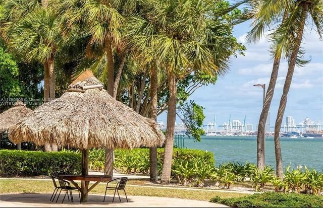 2451 Brickell Ave 10M, Miami, FL 33129