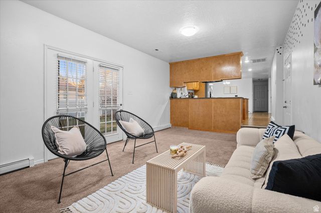 5530 S 100 W, Washington Terrace, UT 84405