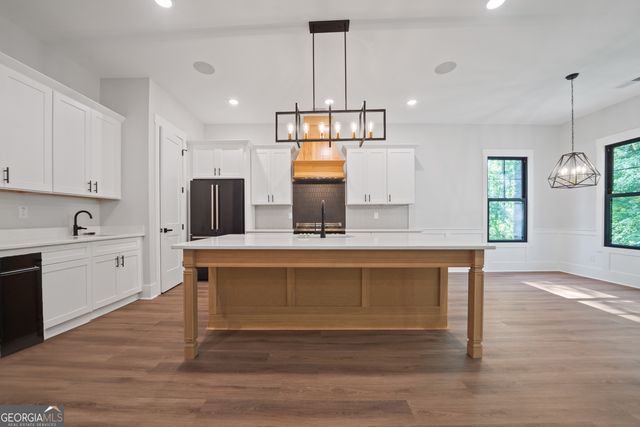 104 Open Bay Drive, Eatonton, GA 31024