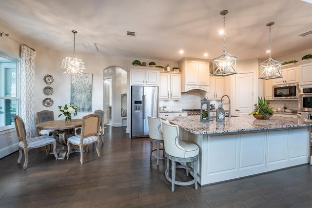 43 W Sawyer Ridge Drive, Spring, TX 77389