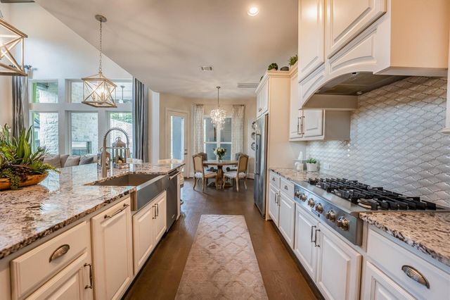 43 W Sawyer Ridge Drive, Spring, TX 77389