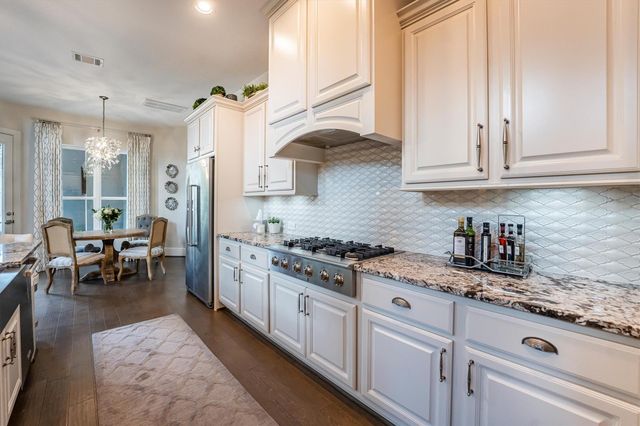 43 W Sawyer Ridge Drive, Spring, TX 77389