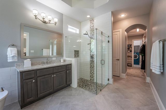 43 W Sawyer Ridge Drive, Spring, TX 77389