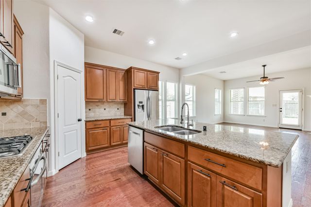 3111 Currant Drive, Manvel, TX 77578