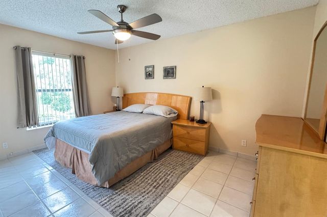 3325 Jaywood Terrace 1090, Boca Raton, FL 33431