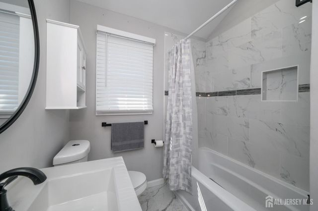 827 Lincoln Avenue, Manville, NJ 08835