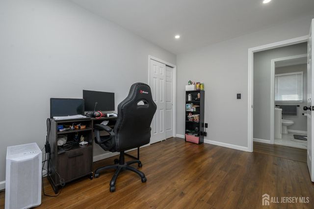 827 Lincoln Avenue, Manville, NJ 08835