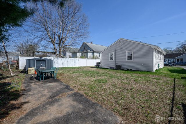 827 Lincoln Avenue, Manville, NJ 08835