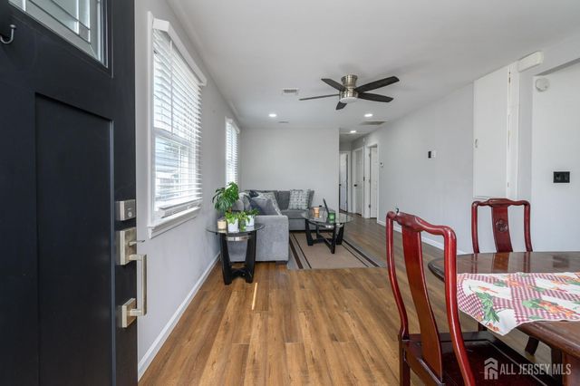 827 Lincoln Avenue, Manville, NJ 08835