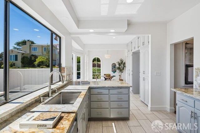 1185 Monterey Boulevard, San Francisco, CA 94127