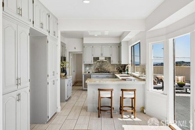 1185 Monterey Boulevard, San Francisco, CA 94127