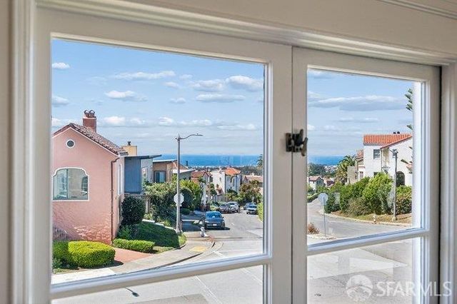 1185 Monterey Boulevard, San Francisco, CA 94127