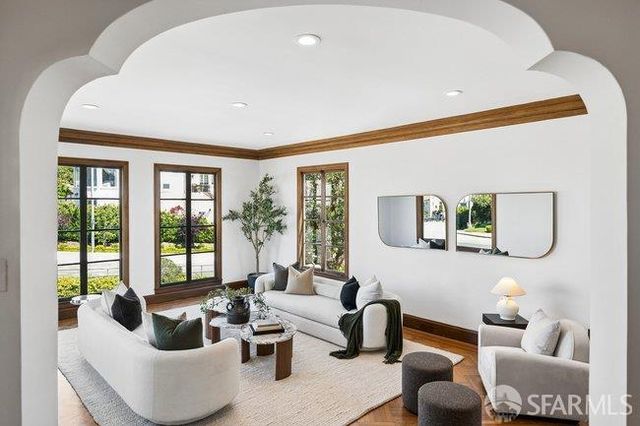 1185 Monterey Boulevard, San Francisco, CA 94127