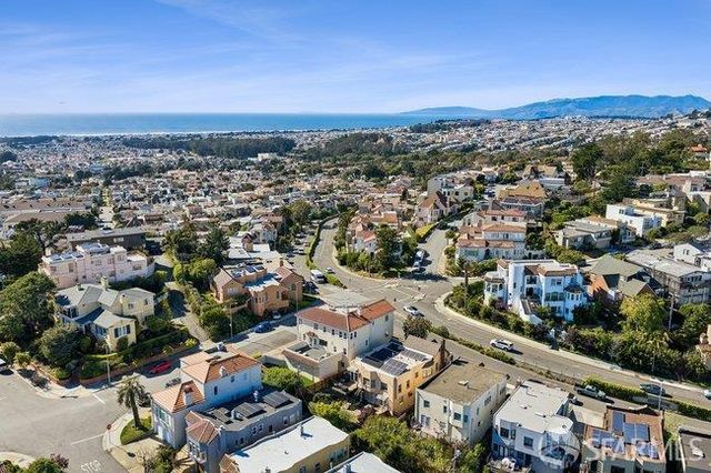 1185 Monterey Boulevard, San Francisco, CA 94127