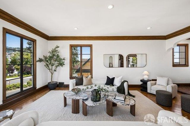 1185 Monterey Boulevard, San Francisco, CA 94127