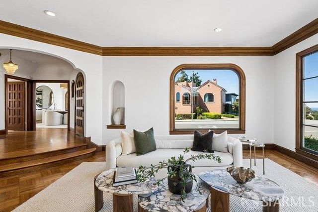 1185 Monterey Boulevard, San Francisco, CA 94127