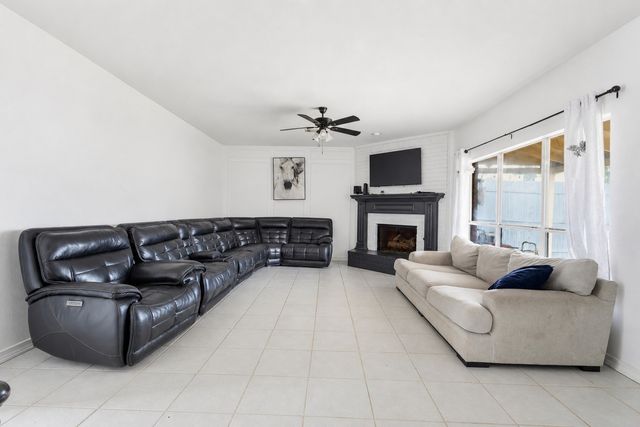 7116 Grey Dawn Lane, Dallas, TX 75227