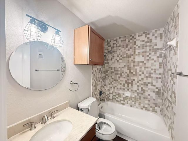 3204 Menchaca RD 601, Austin, TX 78704