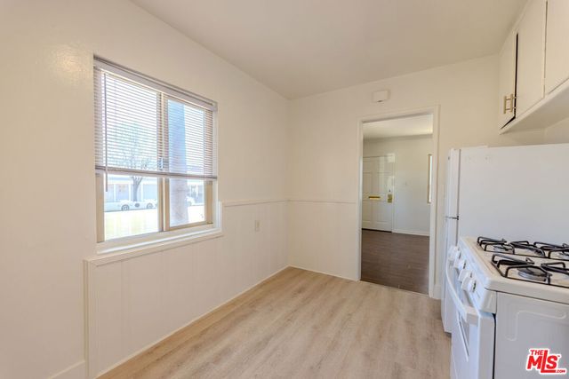 233 E Alameda Avenue A, Burbank, CA 91502