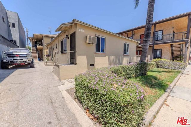 233 E Alameda Avenue A, Burbank, CA 91502