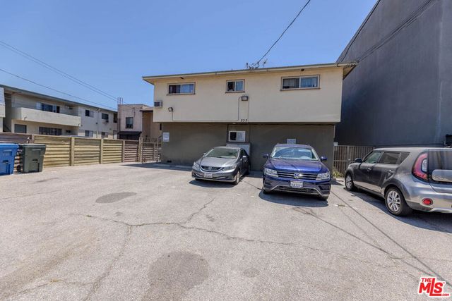 233 E Alameda Avenue A, Burbank, CA 91502