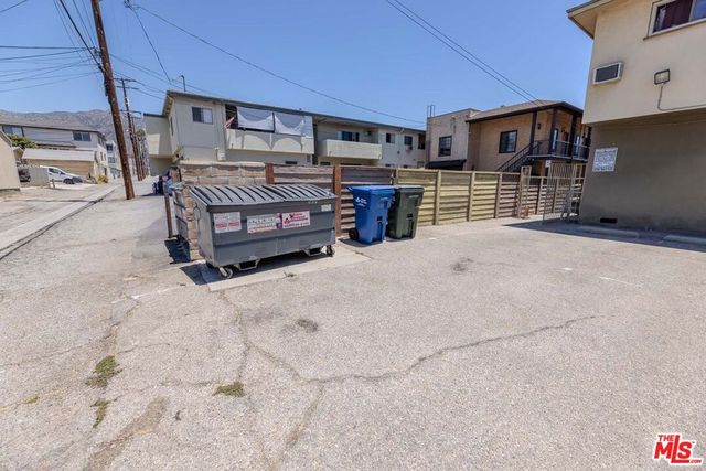 233 E Alameda Avenue A, Burbank, CA 91502