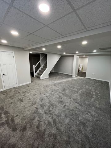 526 Foltz Dr, Penn Hills, PA 15147
