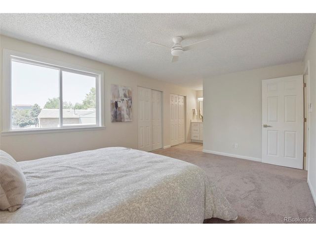 3044 S Macon Cir, Aurora, CO 80014