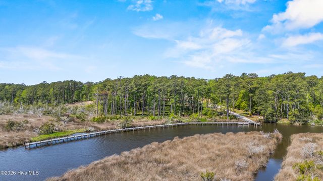 229 Gus Horne Road, Holly Ridge, NC 28445