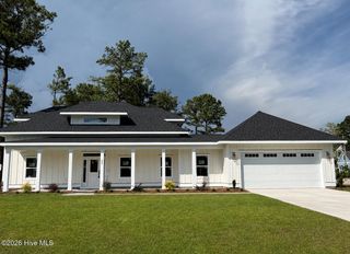 229 Gus Horne Road, Holly Ridge, NC 28445