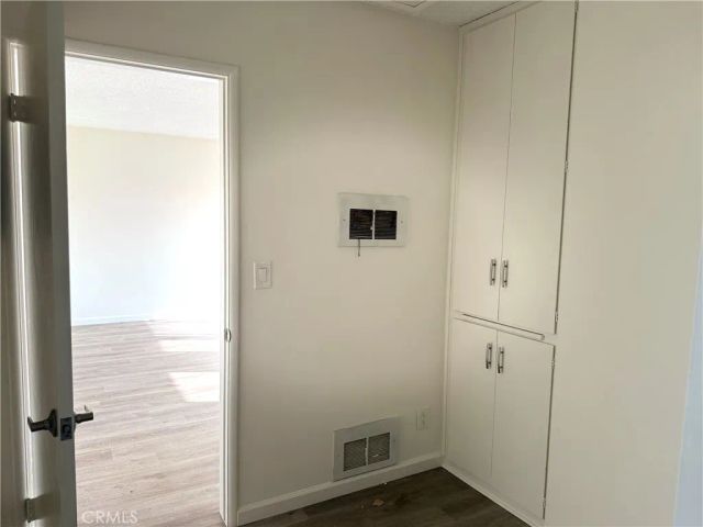1524 Stanford Street E, Santa Monica, CA 90404