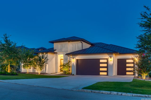 27 MARIPOSA PKWY E, Boerne, TX 78006