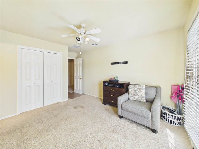 5009 NE Haddington PL, Lawton, OK 73501
