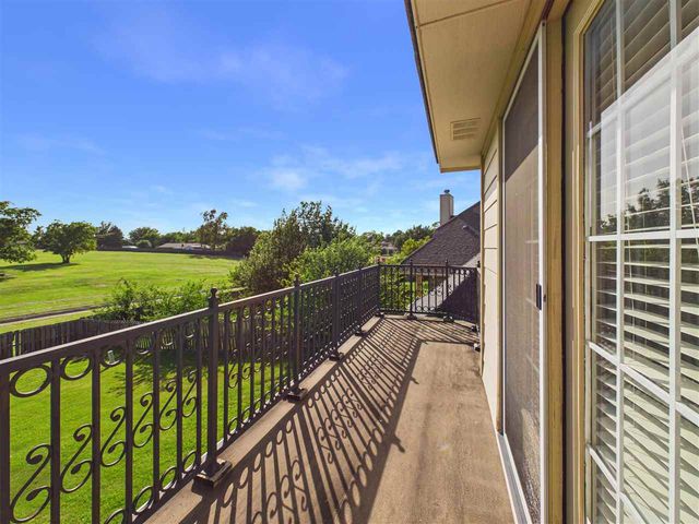 5009 NE Haddington PL, Lawton, OK 73501