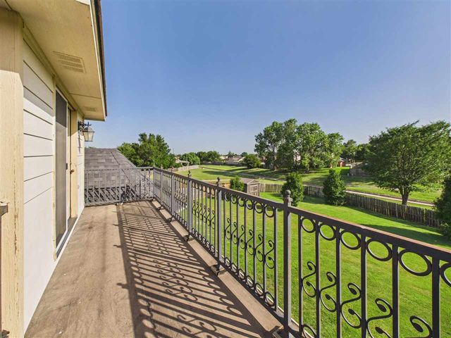 5009 NE Haddington PL, Lawton, OK 73501