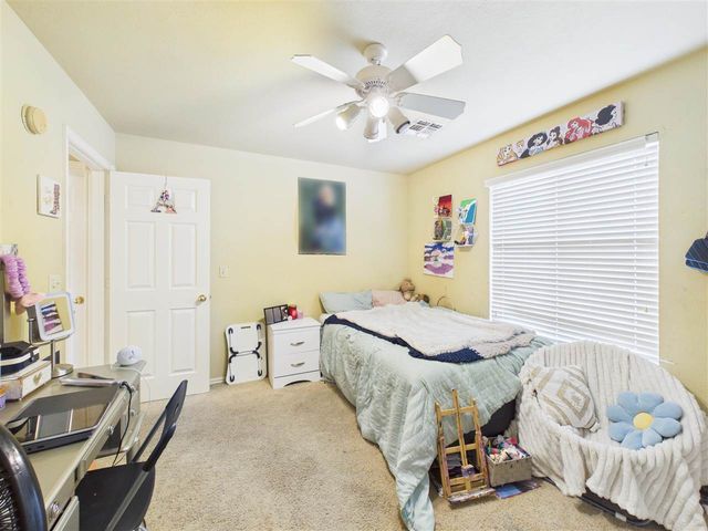 5009 NE Haddington PL, Lawton, OK 73501
