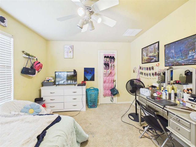 5009 NE Haddington PL, Lawton, OK 73501