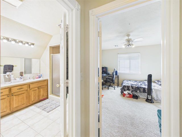 5009 NE Haddington PL, Lawton, OK 73501