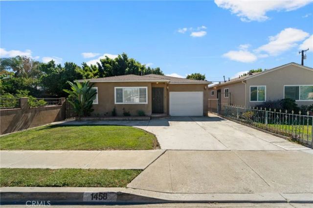 1458 E 215th, Carson, CA 90745