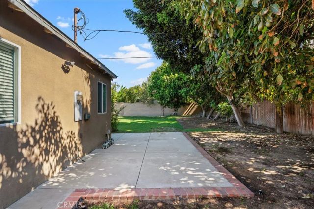 1458 E 215th, Carson, CA 90745