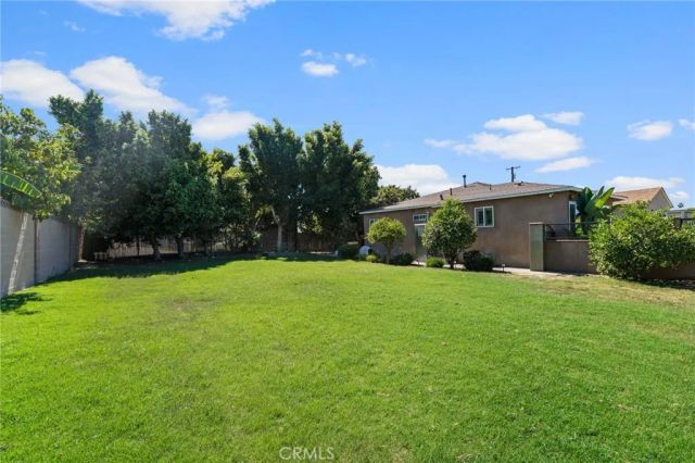1458 E 215th, Carson, CA 90745