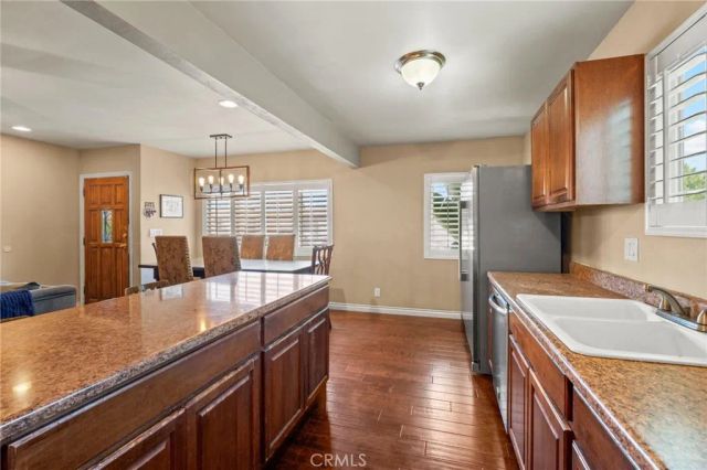 1458 E 215th, Carson, CA 90745