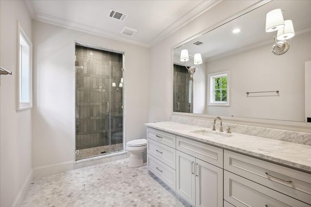 10801 Long Shadow Lane, Hunters Creek Village, TX 77024